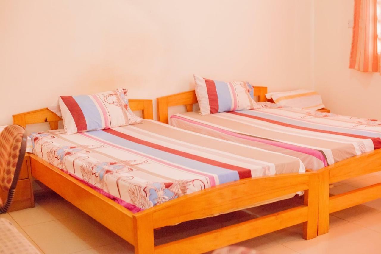 Charis Home Services Haatso Esterno foto