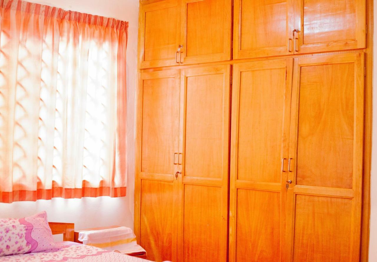 Charis Home Services Haatso Esterno foto